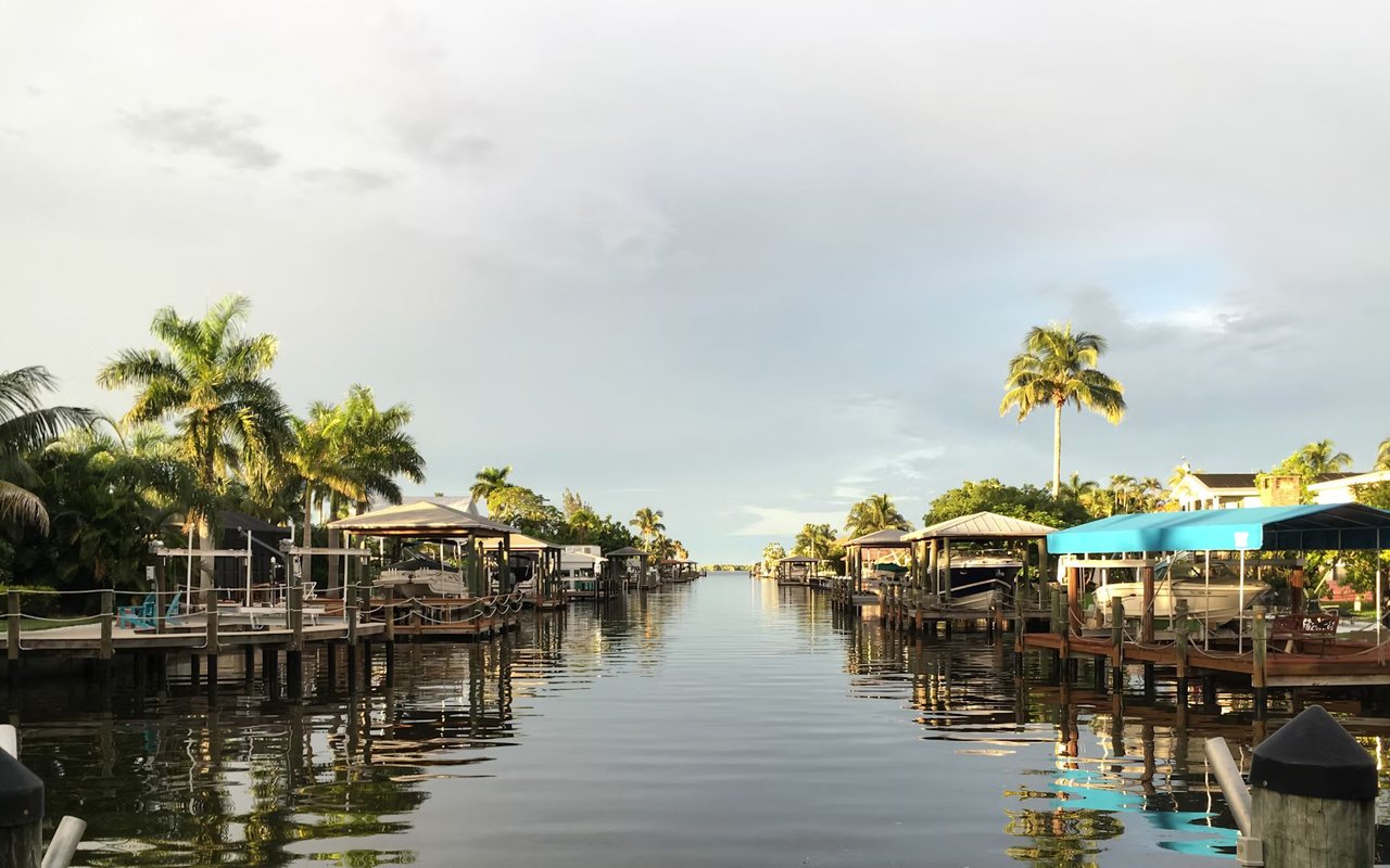 Boating In Naples: Your Perfect Day On The Water