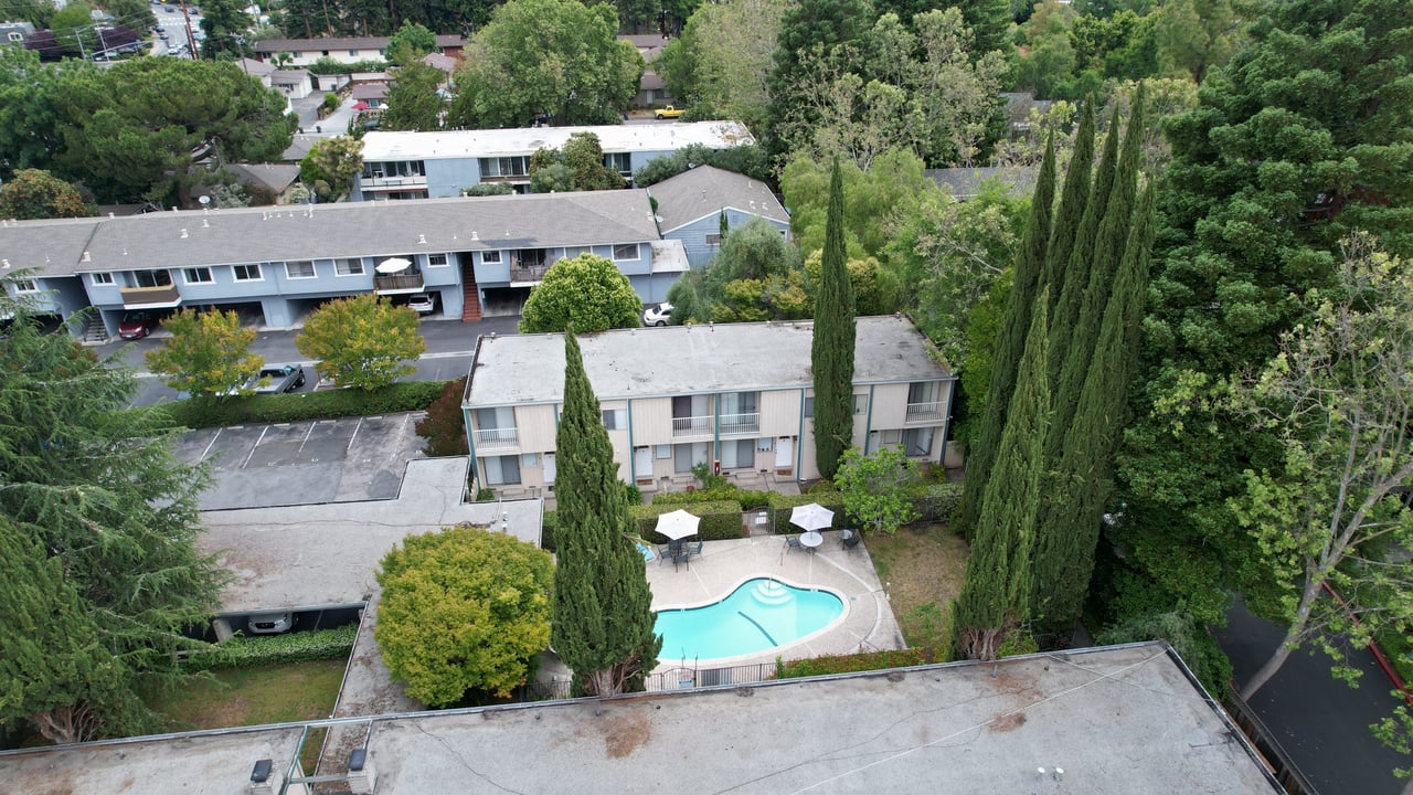 429 N Rengstorff