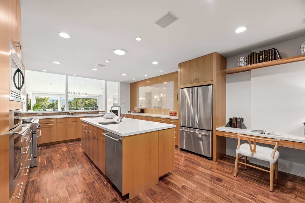 8040 Okean Ter, Laurel Canyon