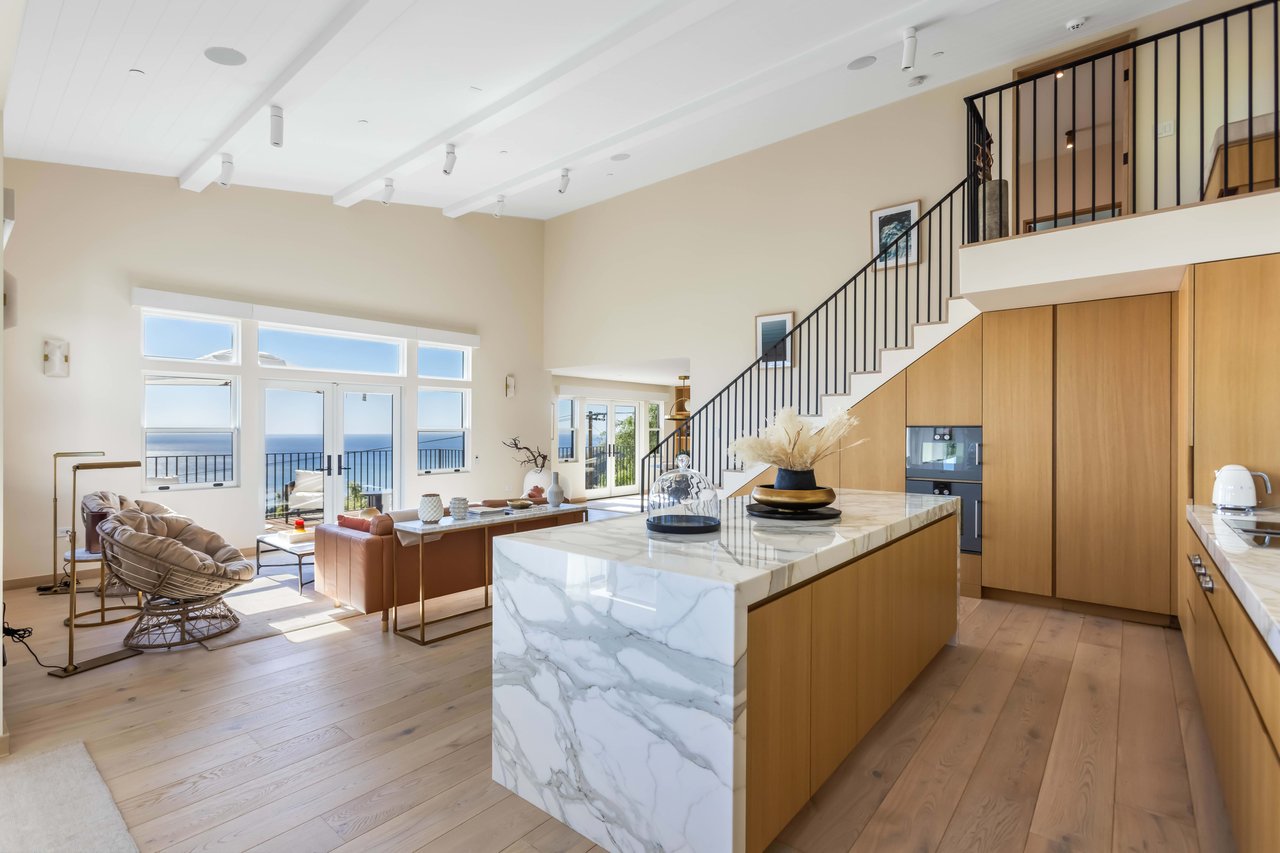 4B/4.5B Malibu Estate with Incredible Ocean Views