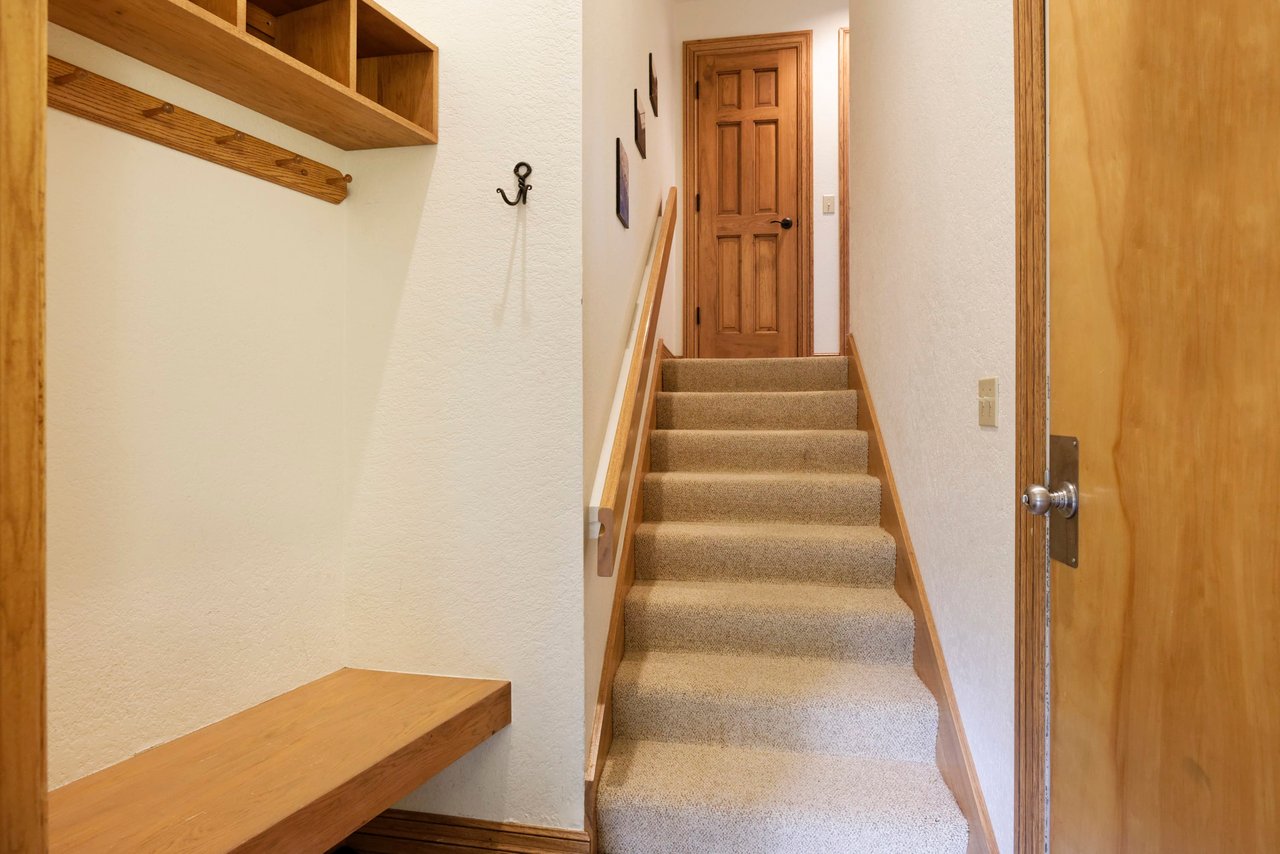 425 Wood Road, Unit 8