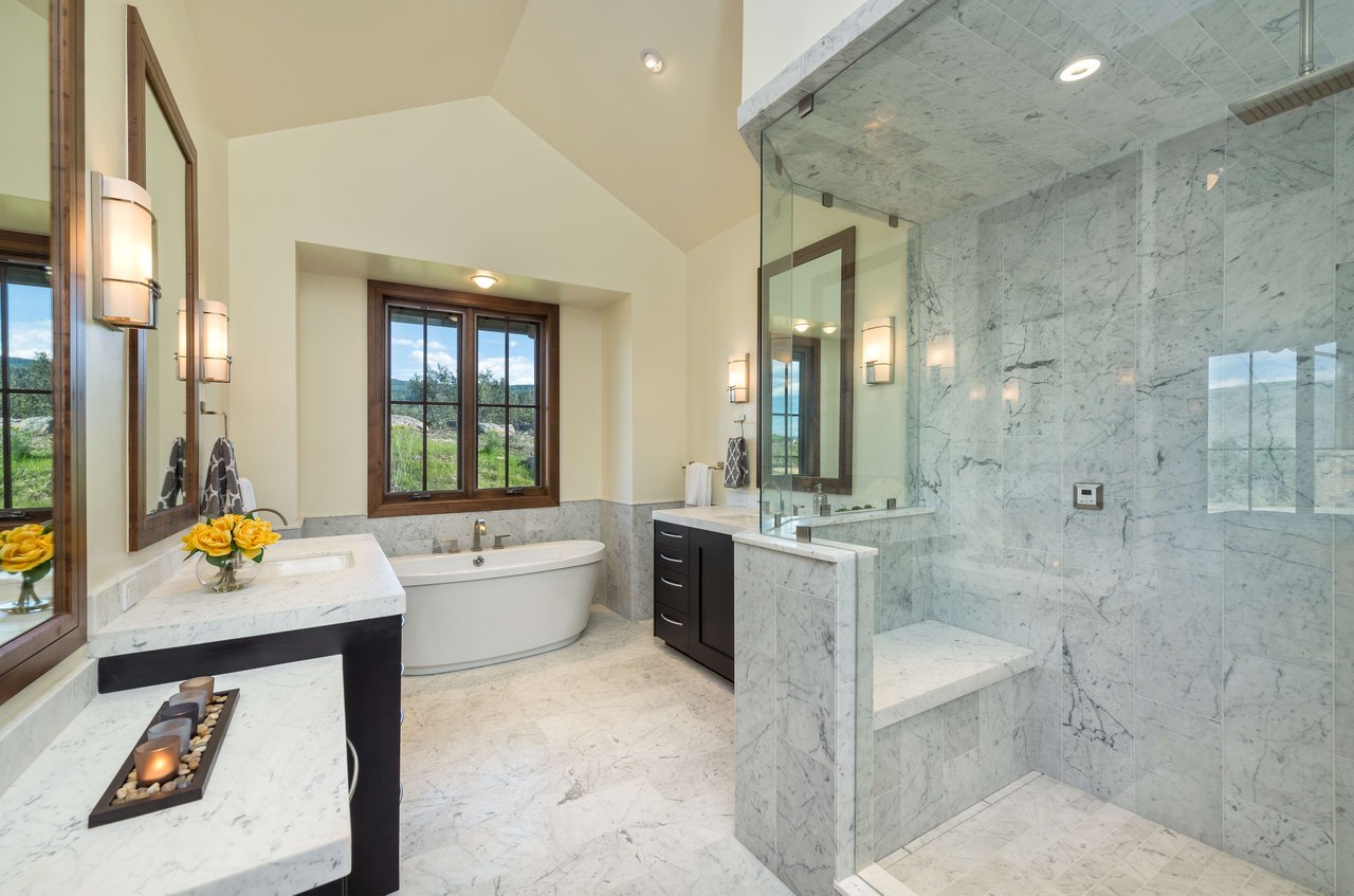 38 Aspen Bluff