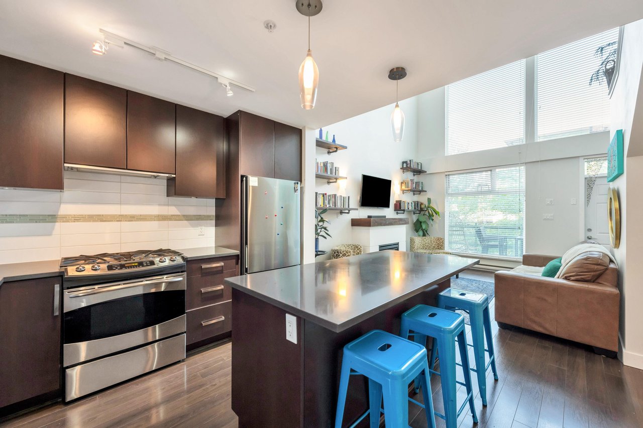 12-15850 26 Ave