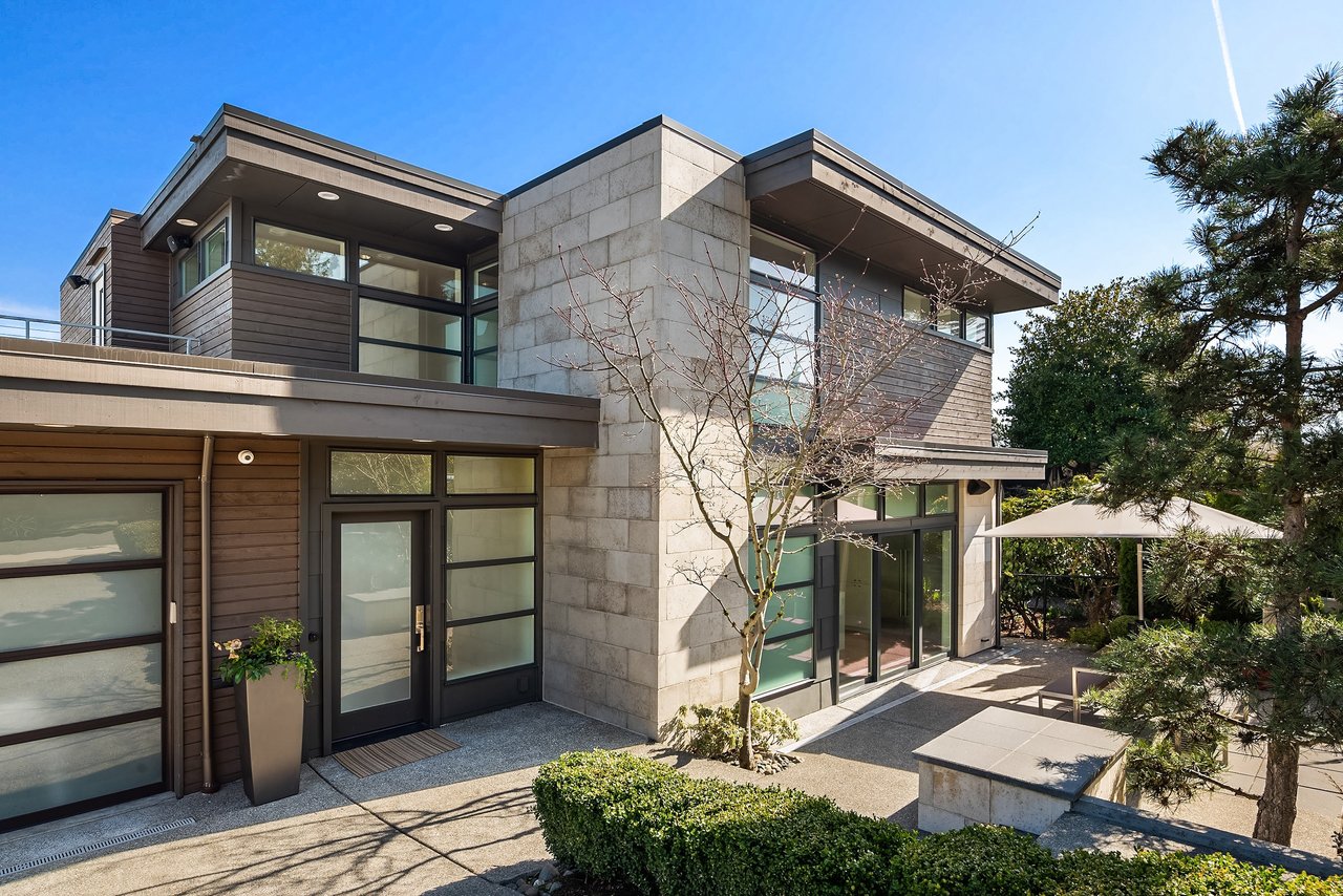 Captivating Laurelhurst Contemporary 