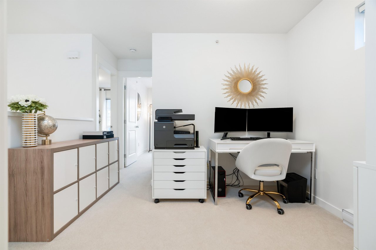 57-8438 207a St