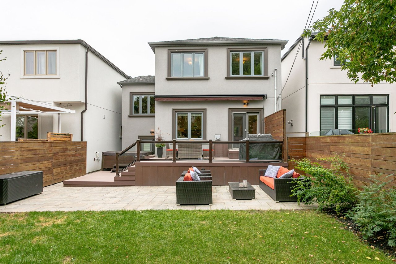 24 Ferncroft Dr