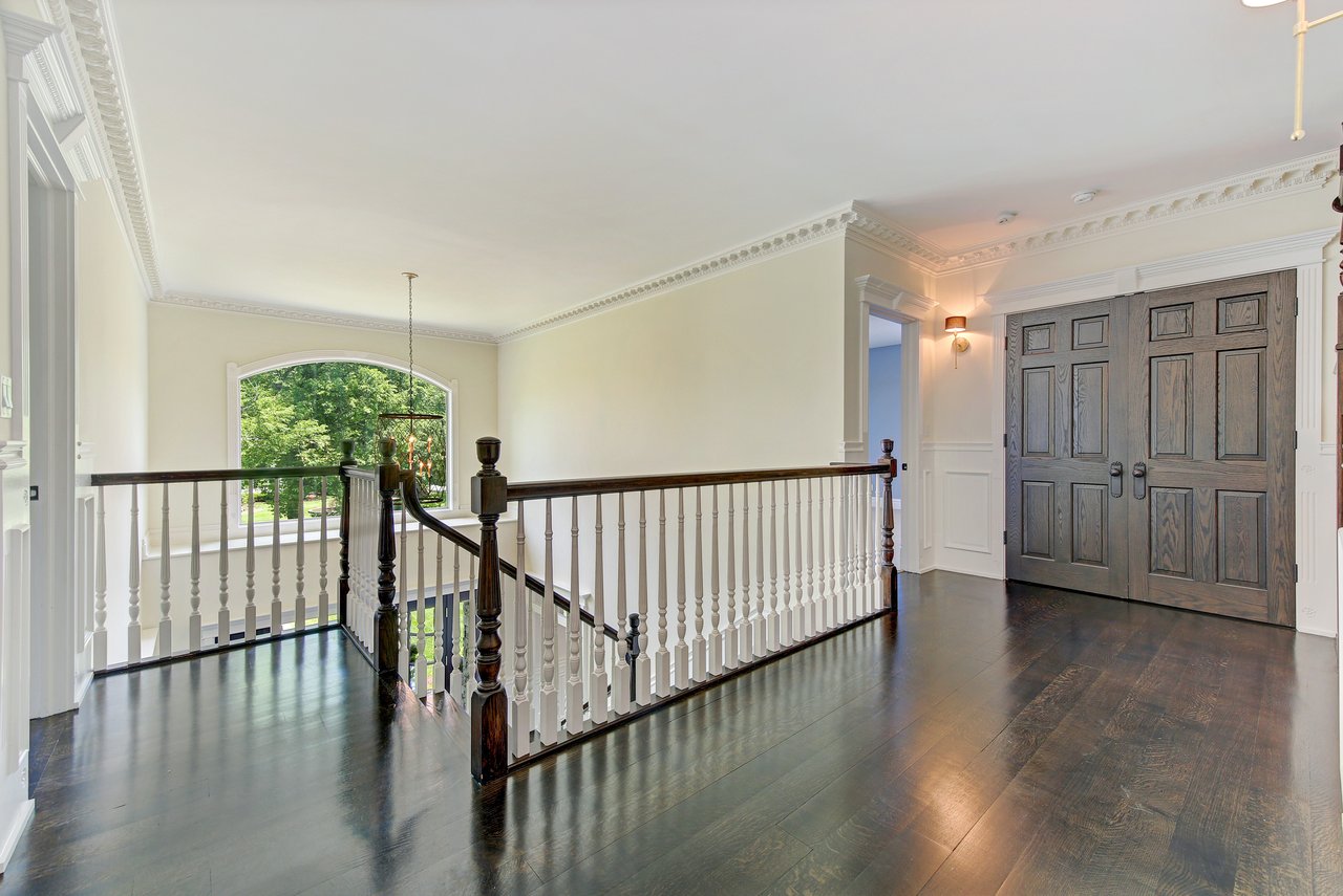 This Sophisticated Home Features A Commanding Presence 