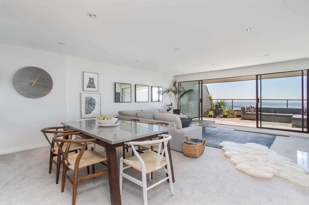 34-2242 Folkestone Wy