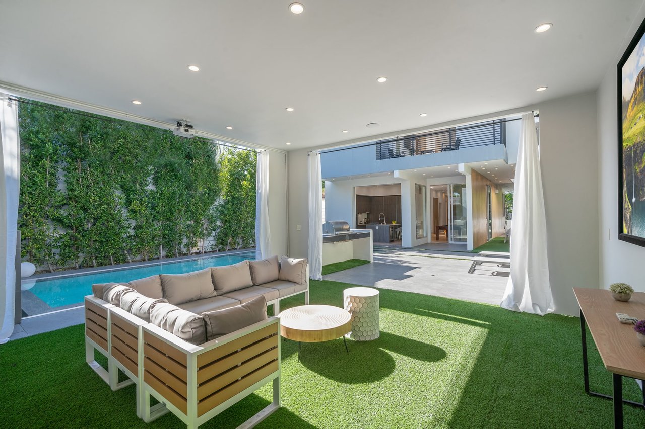 Villa Chateau