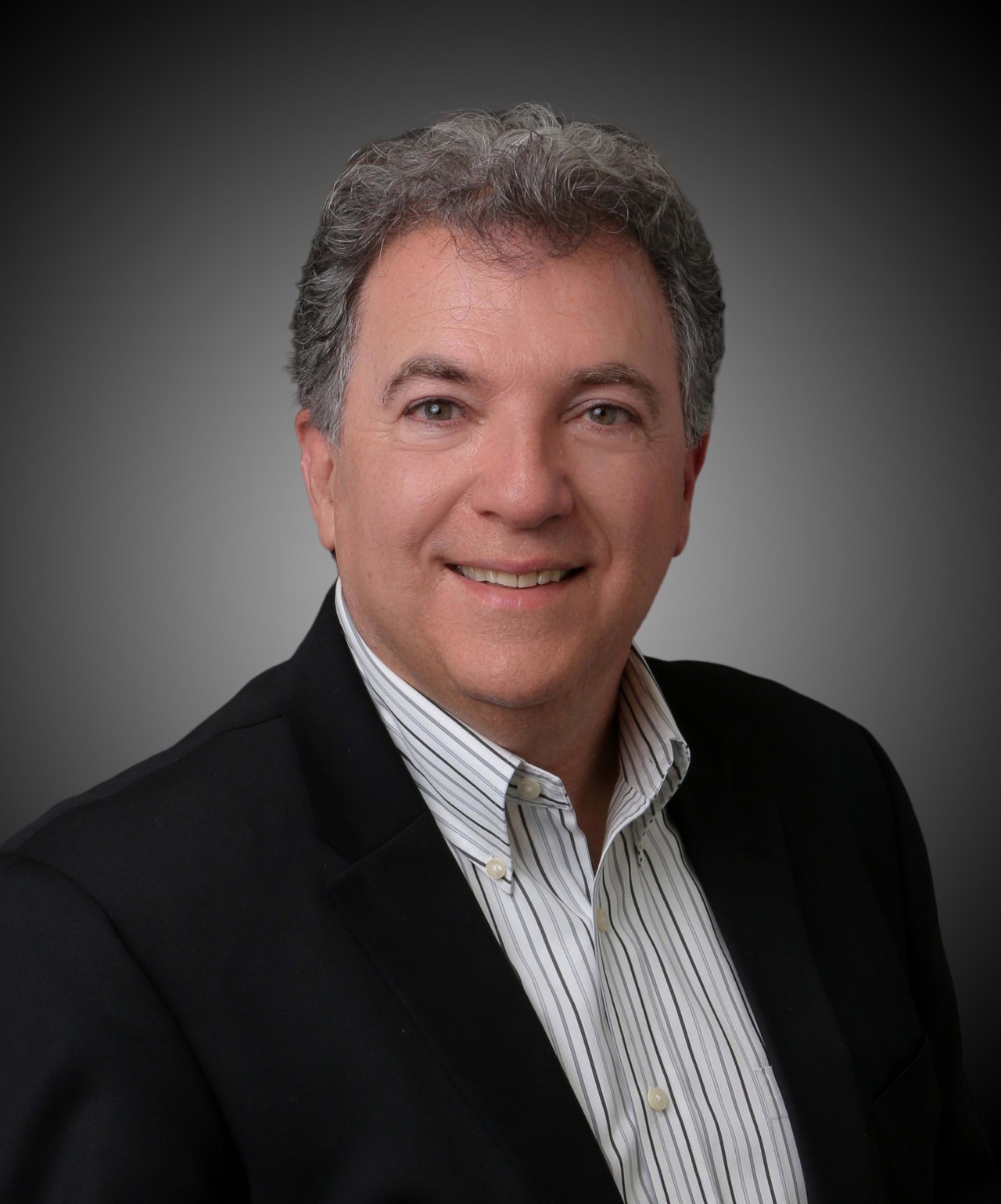 Joe Schembri the founder of The Joe Schembri Real Estate Team and a top real estate in Fremont, CA.