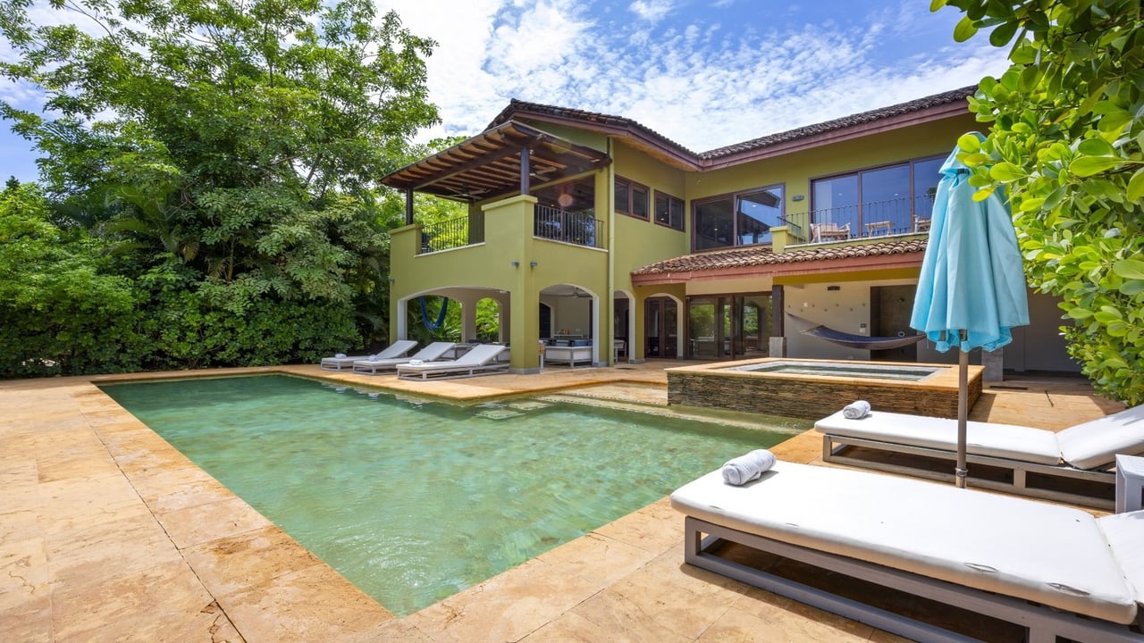 Renovated Golf Course Villa, Conchal, Guanacaste