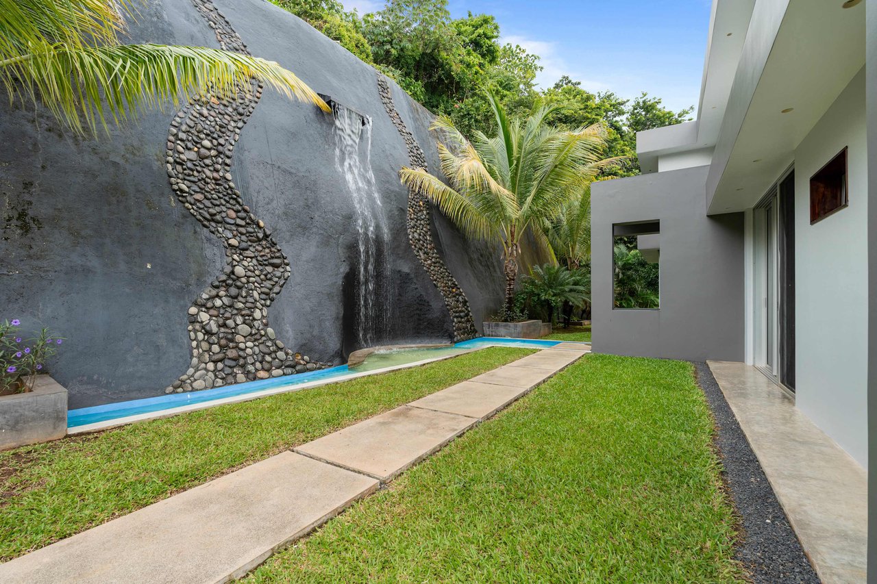 Villa Gaia | Gorgeous Modern Designed Ocean View Home - With Amazing Rental Income