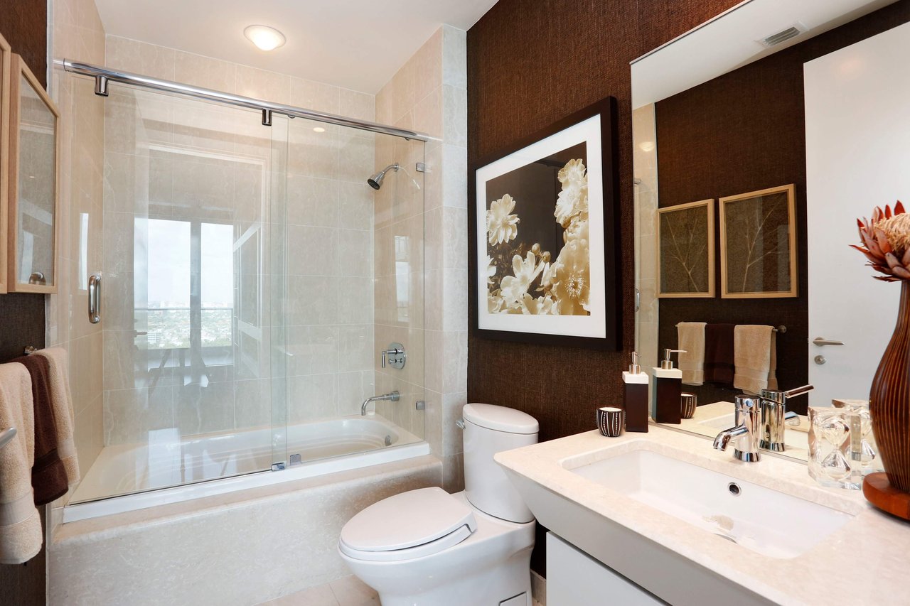 2627 S Bayshore Drive #2903