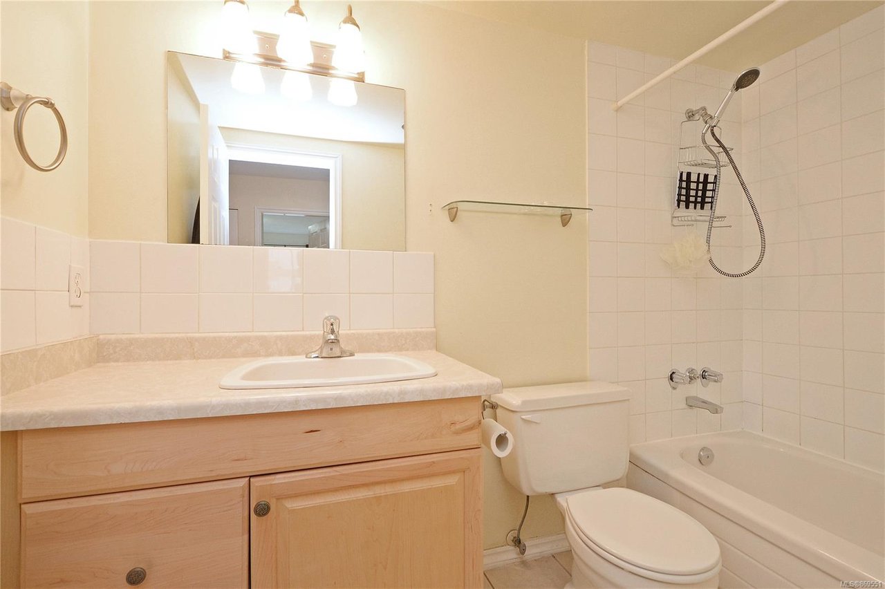 310-755 Hillside Ave