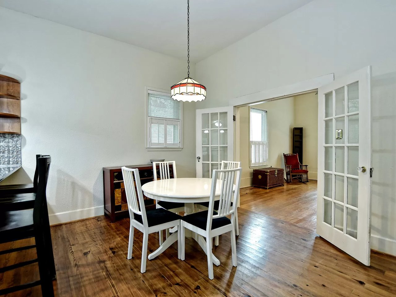 3904 Ave C