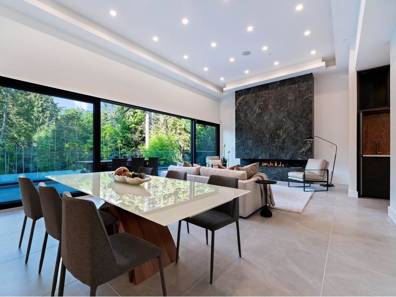 819 Burley Dr
