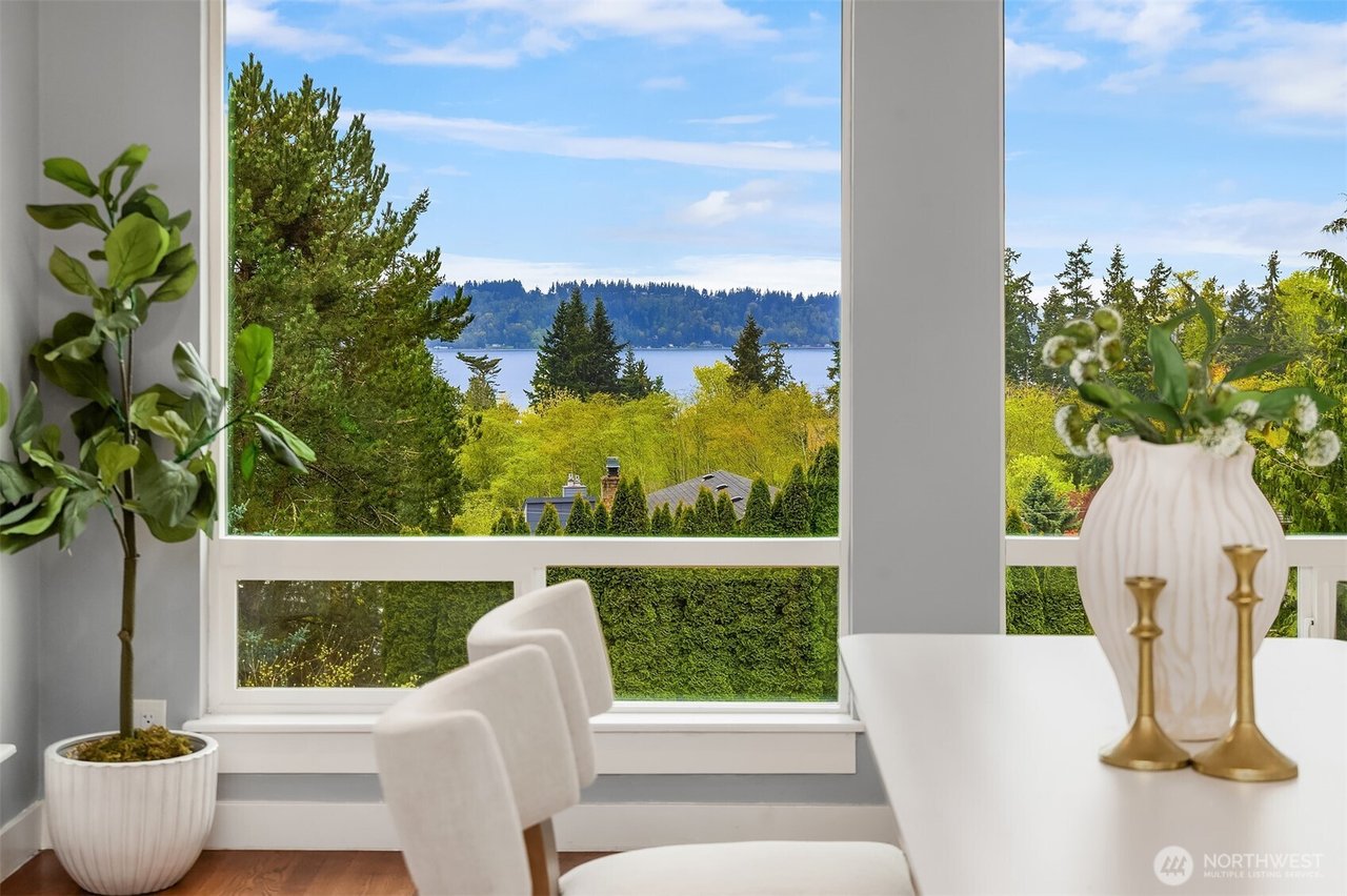 10612 MacArthur Lane, Mukilteo