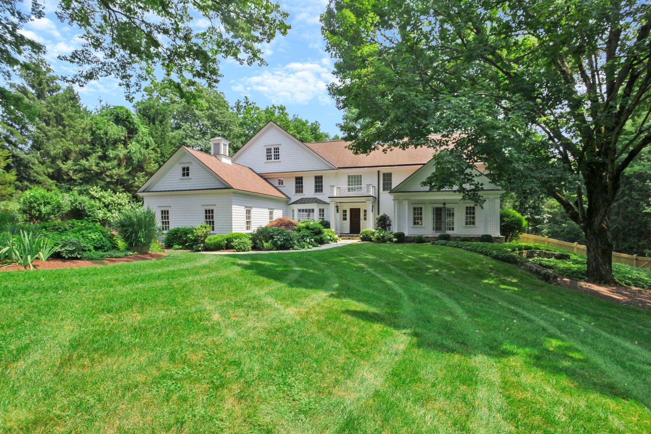 15 Homeward Lane
