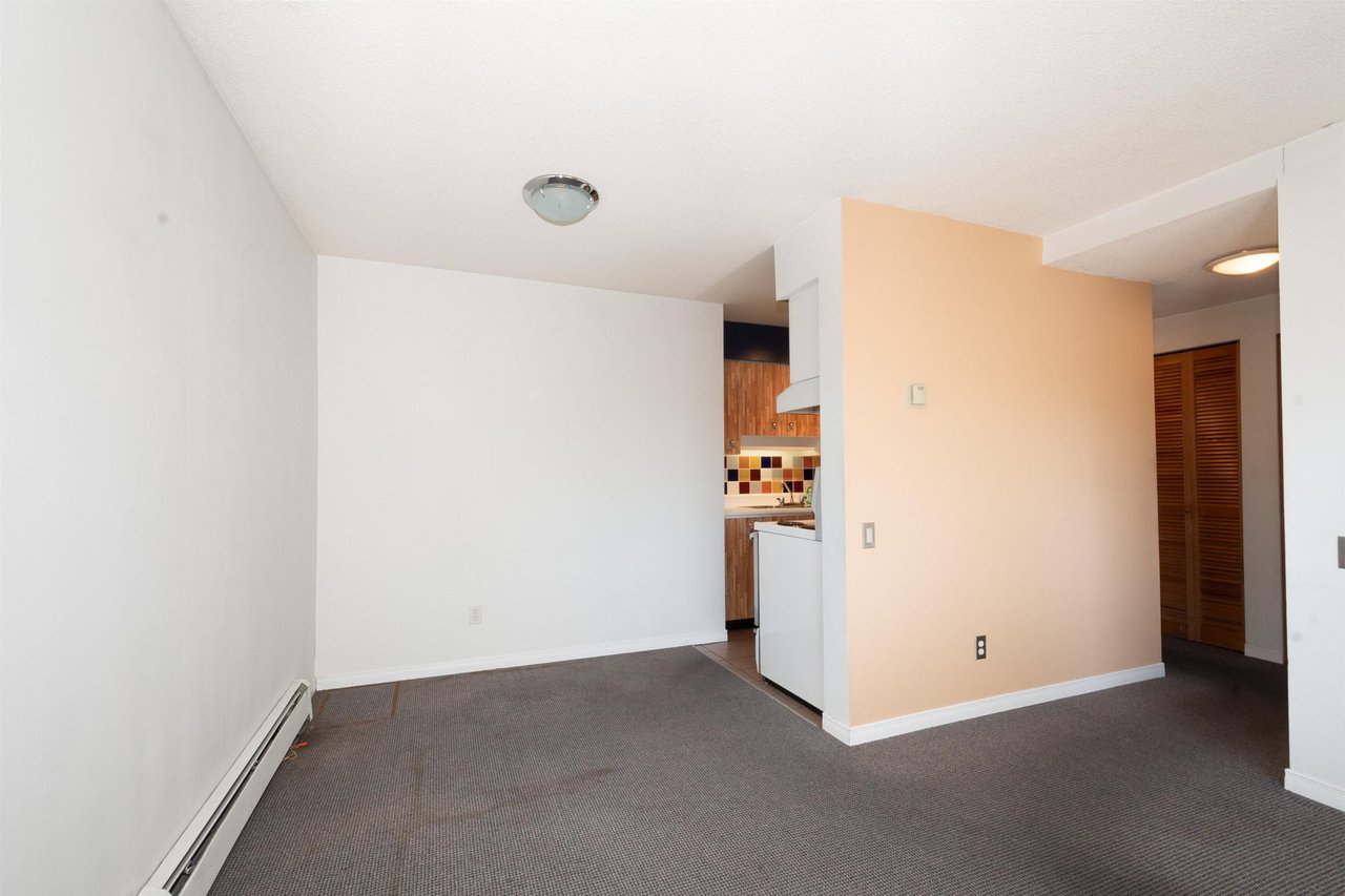 PH12-2125 York Ave