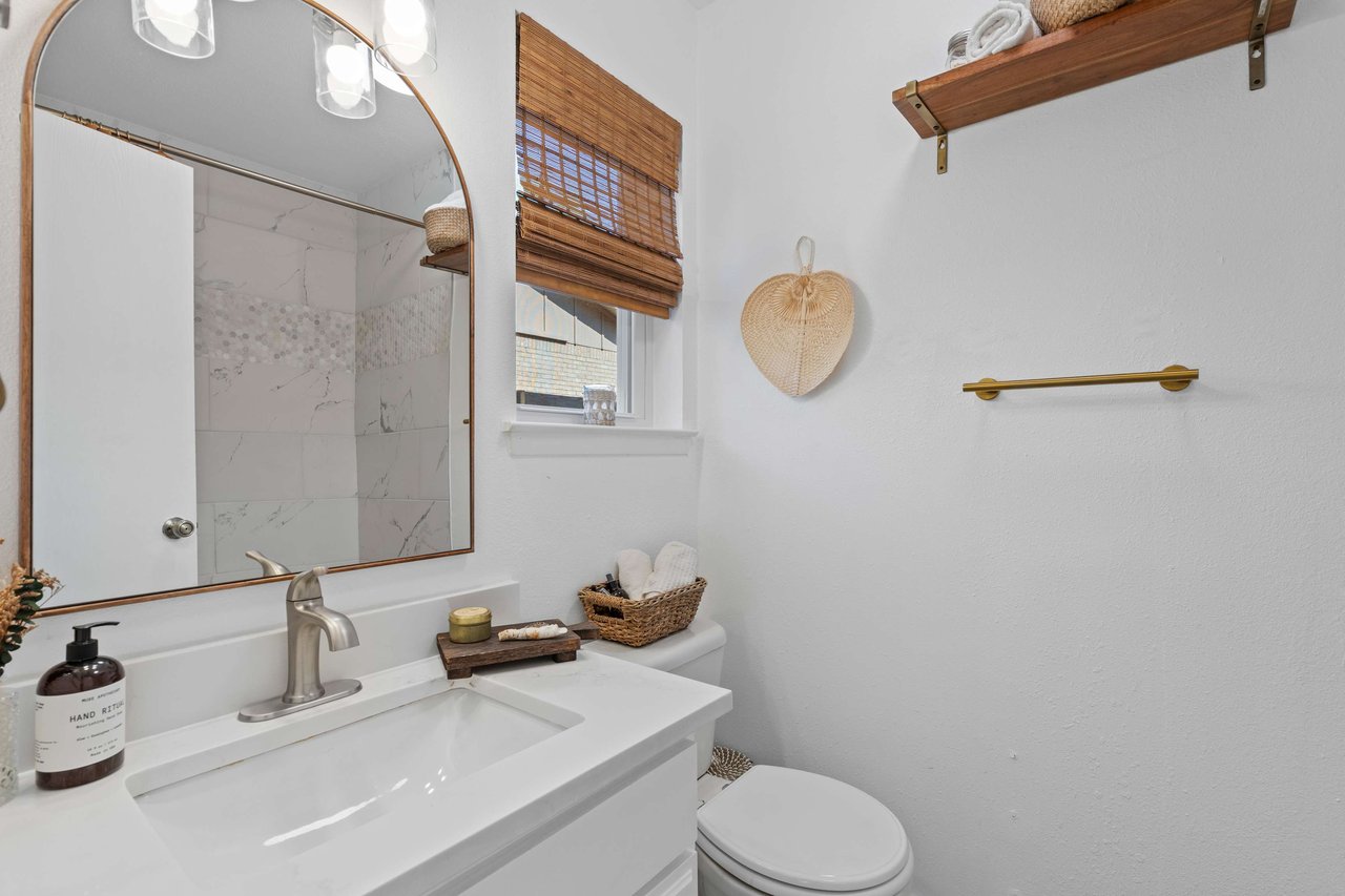 Perfect 78745 home! Airbnb READY!