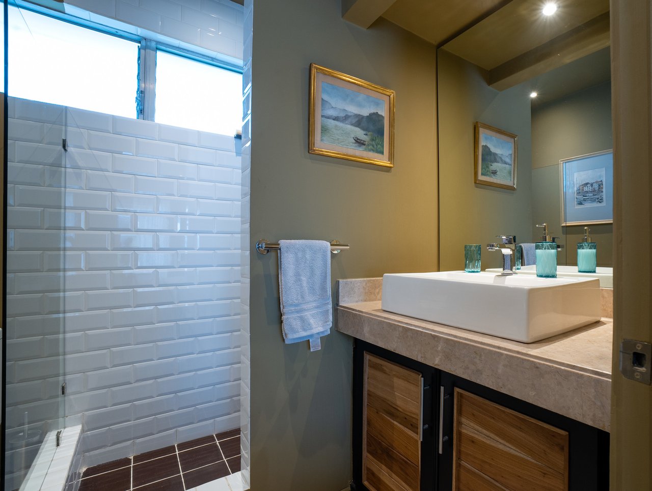 Designer Estate With Sauna, Escazu, San Jose