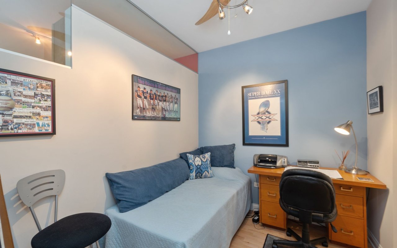 8 W Monroe St, #1603