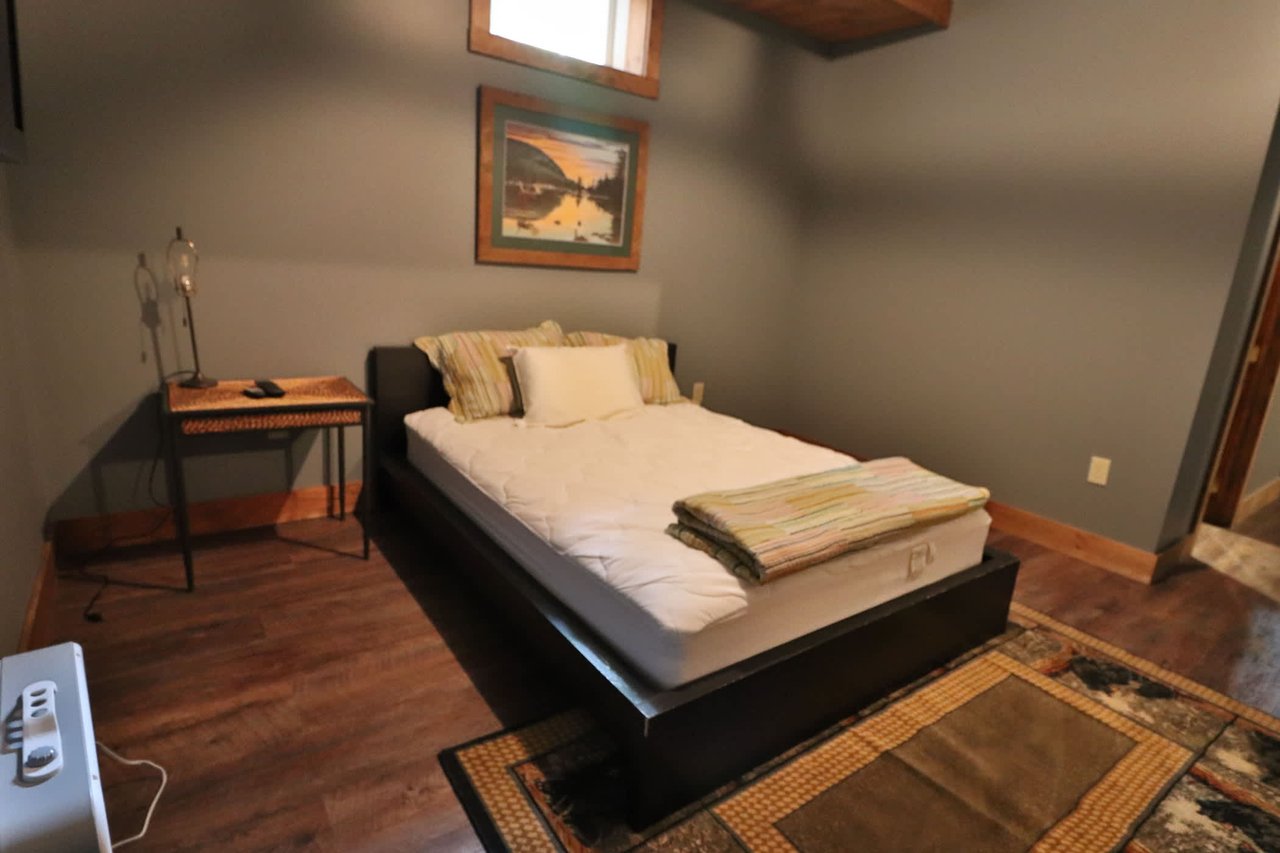 Single family log home ski season rental