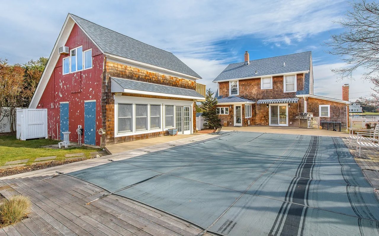 110 Lake Ave