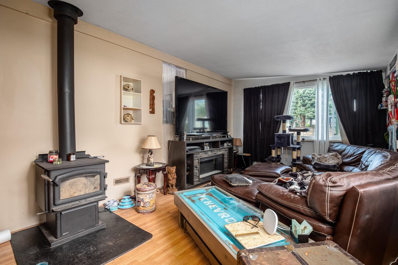 33 Bracken Park Wy