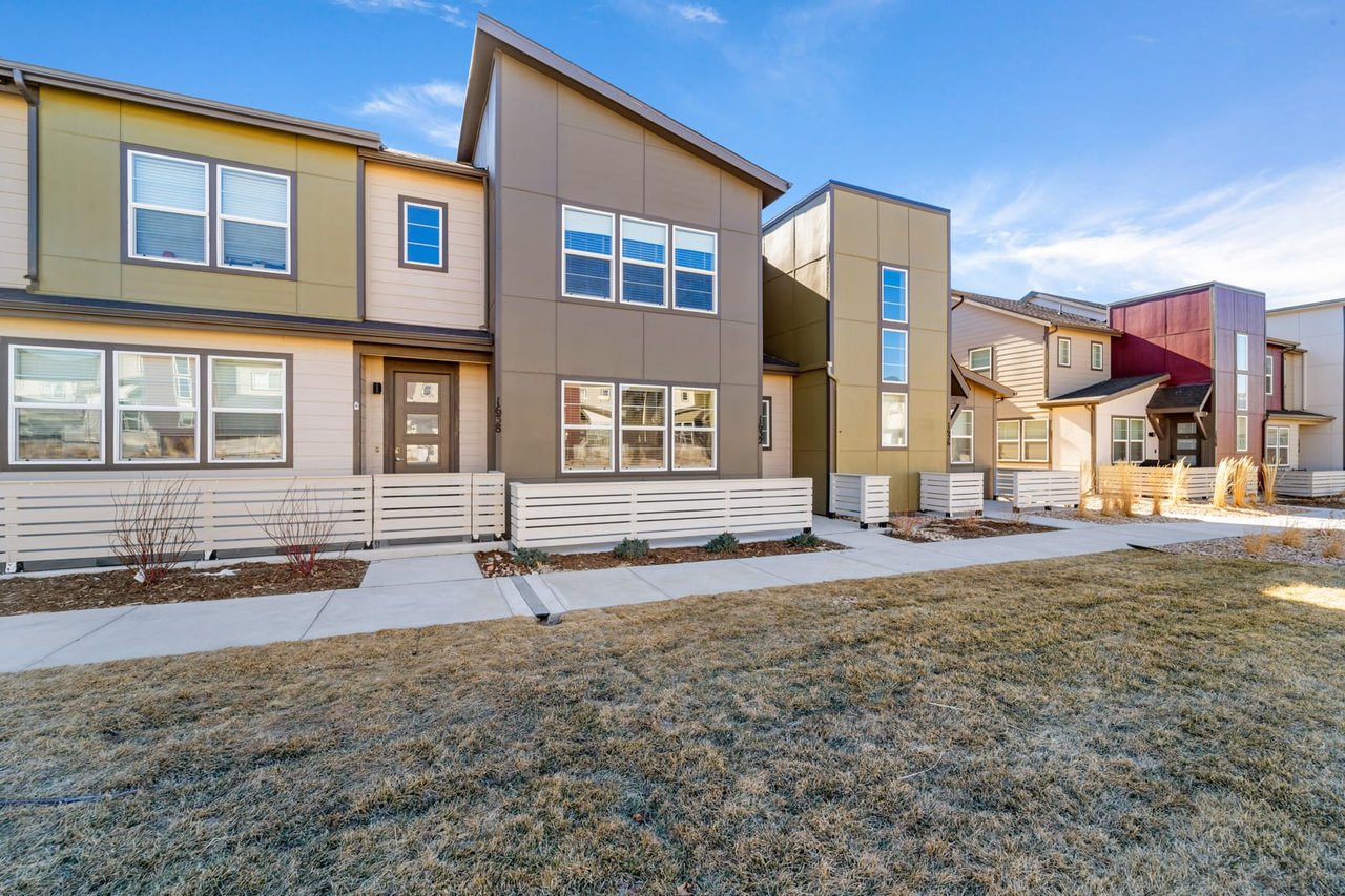 1632 Rose Quartz Heights