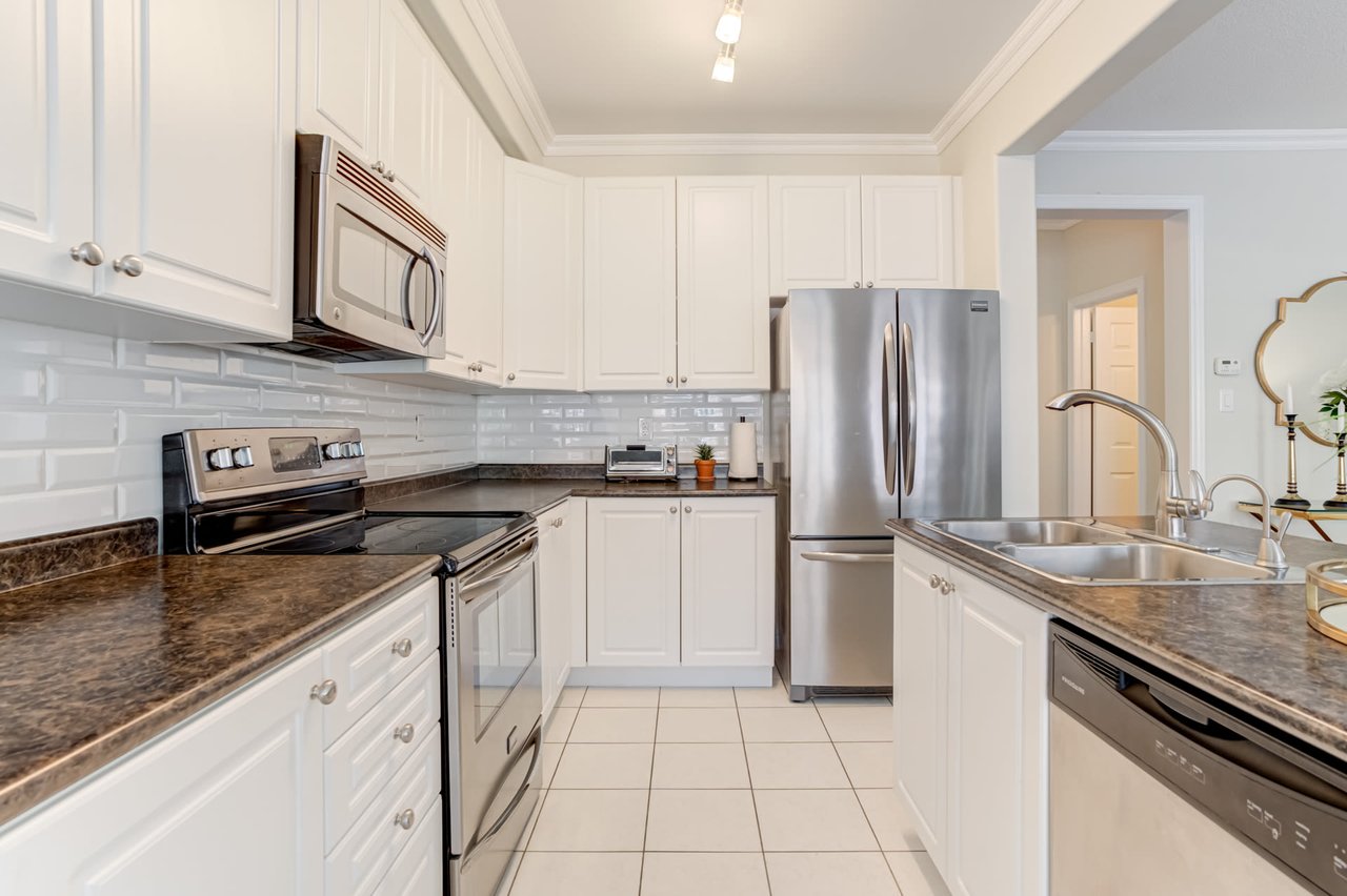 26 Black Locust Dr