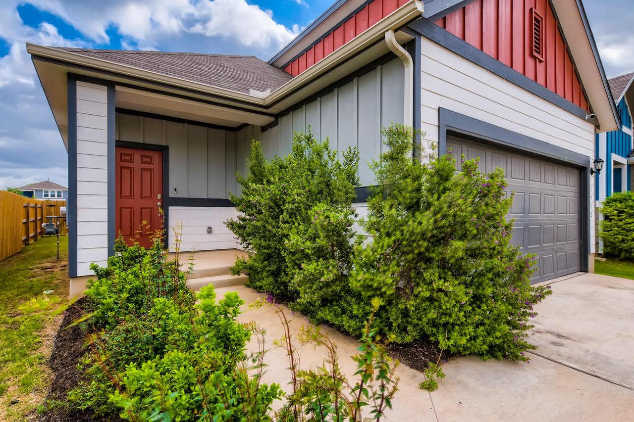 11912 Coyote Call Way