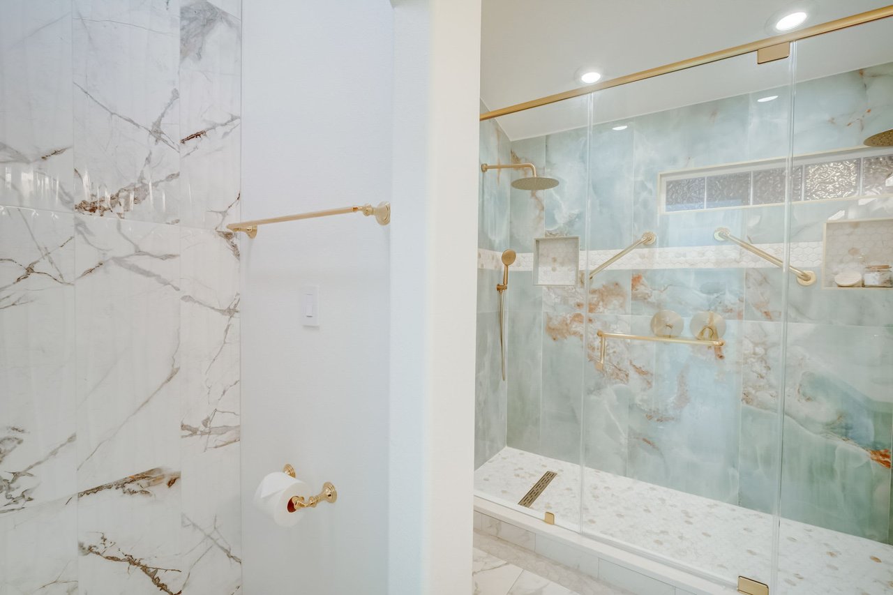 5603 Roundup Way, Lago Vista, Texas 78645