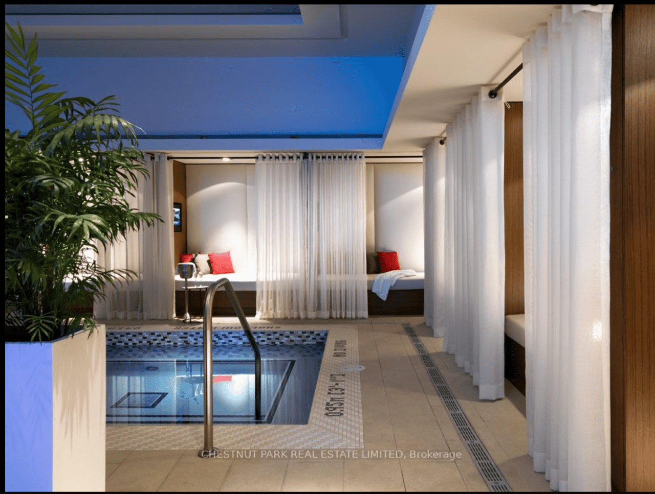 Suite 1804- 180 University Avenue