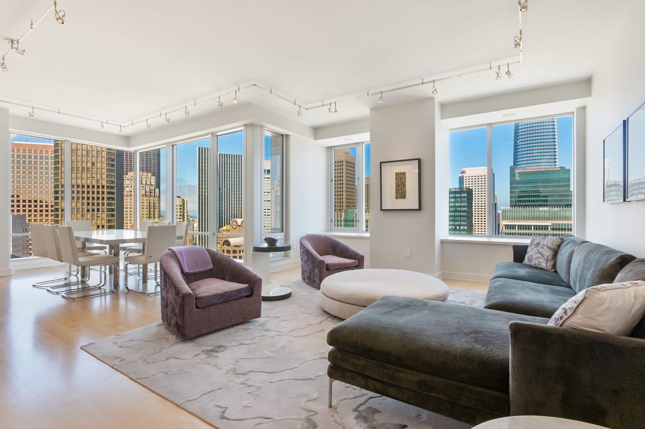 City View 3 BD St. Regis Residence