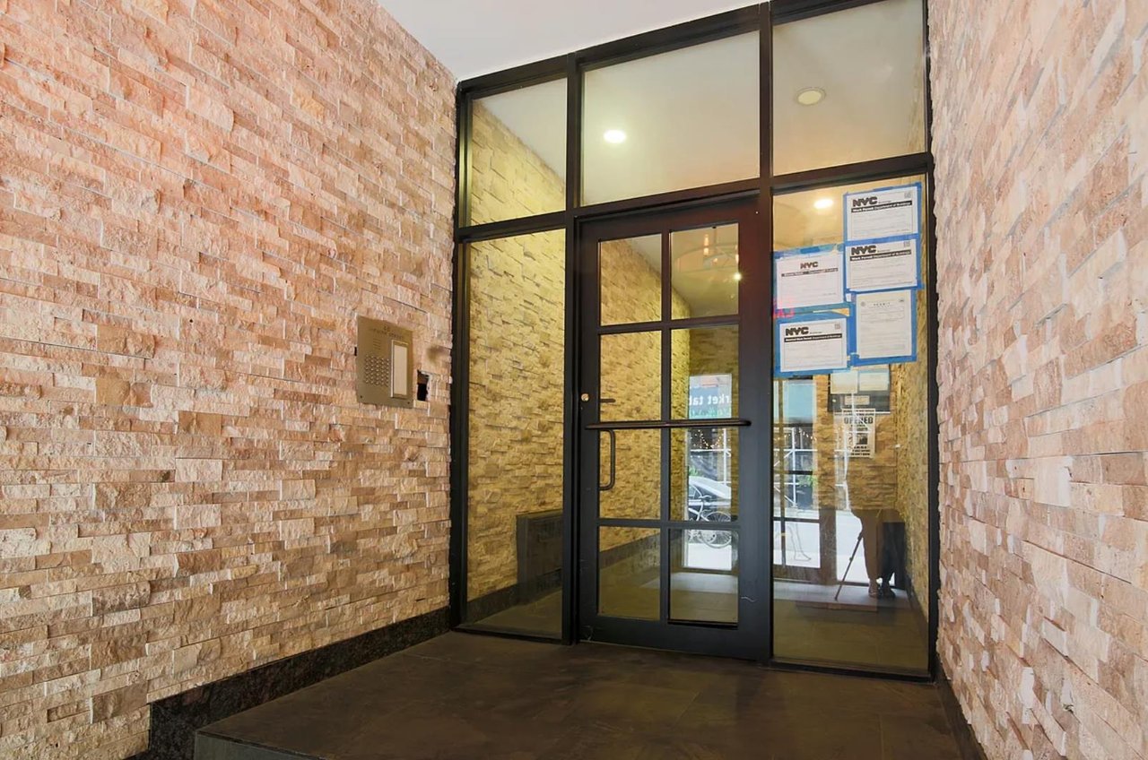 45 Carmine Street, Apt 1-F