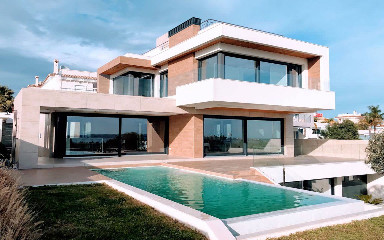 7 Most Googled Questions about Real Estate in 2024