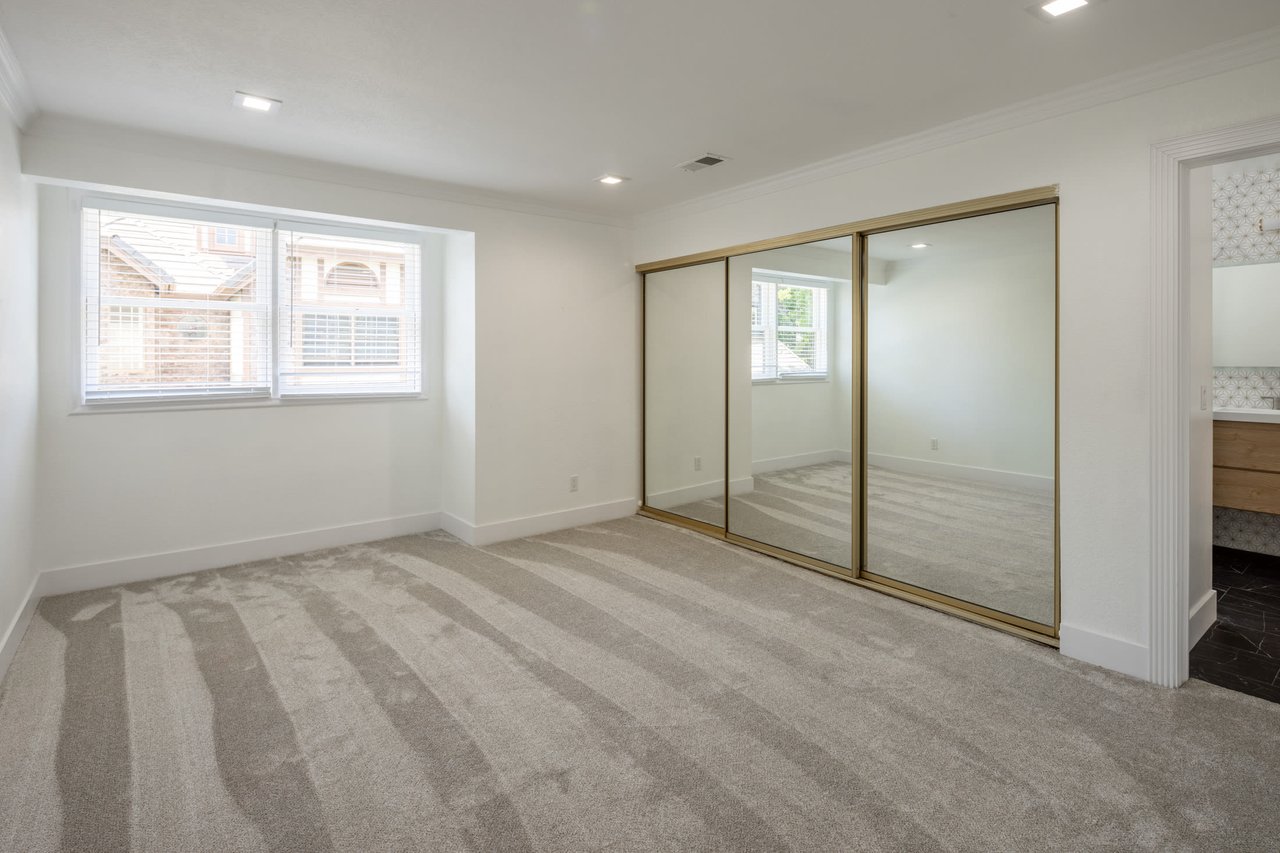 7369 Alicante Rd | Carlsbad