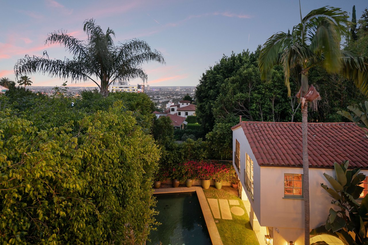 1448 Queens Way, Sunset Strip