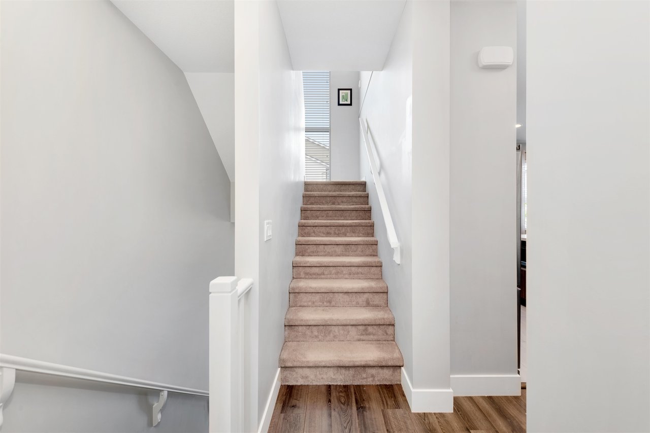9-7180 Gilbert Rd