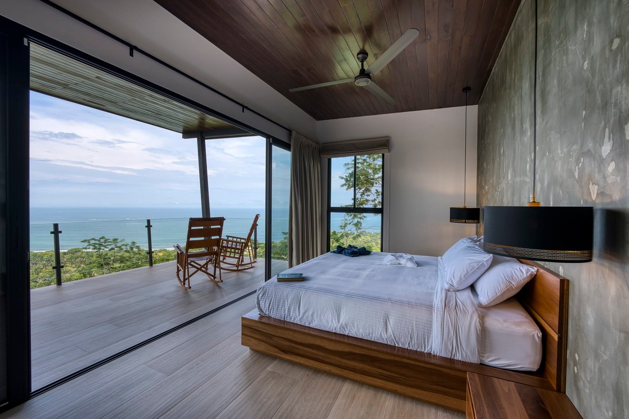 Ocean View Hermosa Retreat Villa in Uvita, Costa Rica