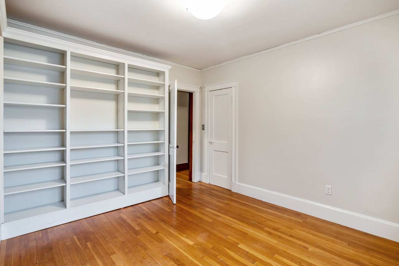 10 Wachusett Street, Unit 3
