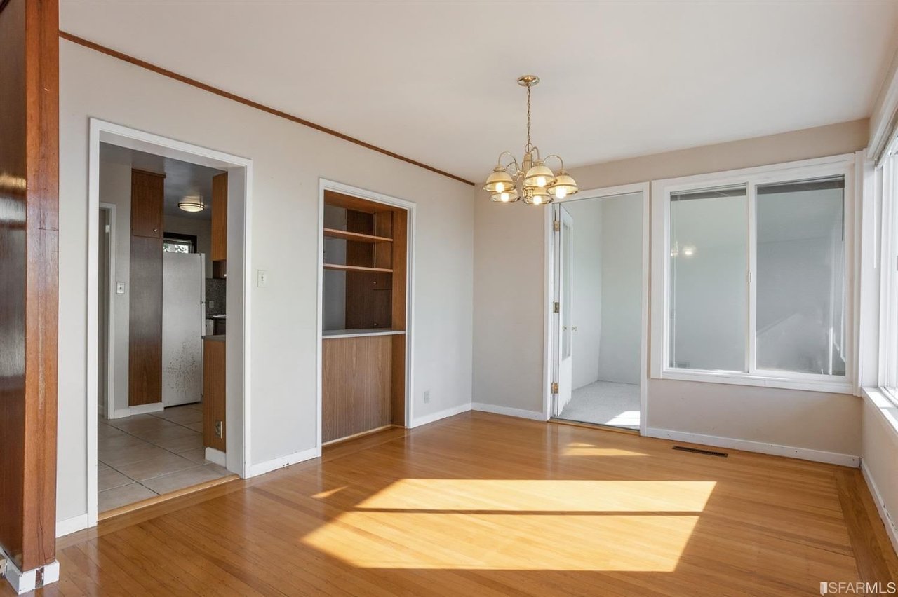 442 Lansdale Ave