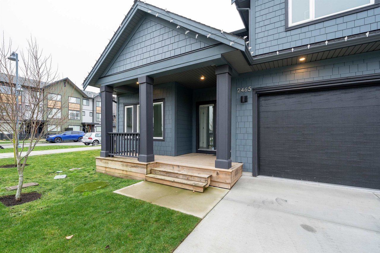 2465 Wren Dr