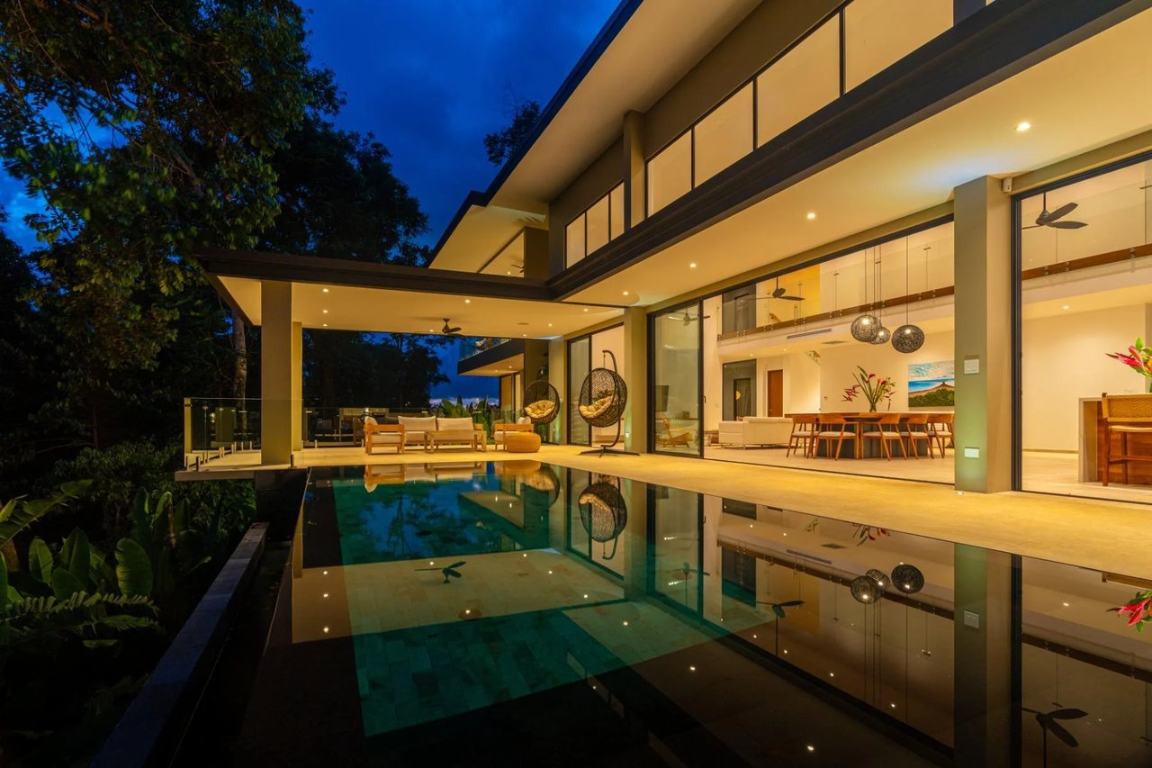 Whale Tail View Ridgetop Home, Uvita, Puntarenas