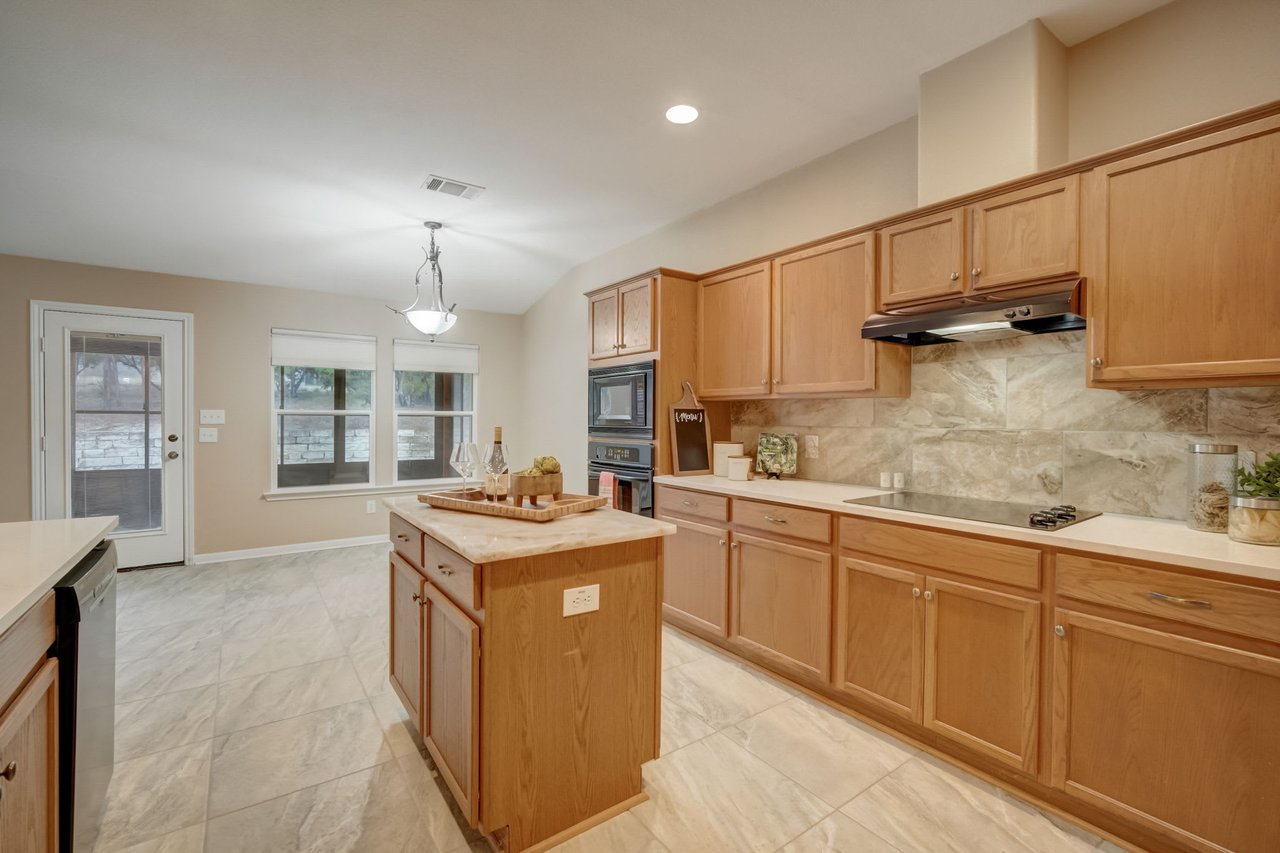 5603 Roundup Way, Lago Vista, Texas 78645