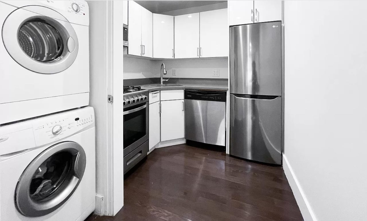 383 First Avenue, Apt 1