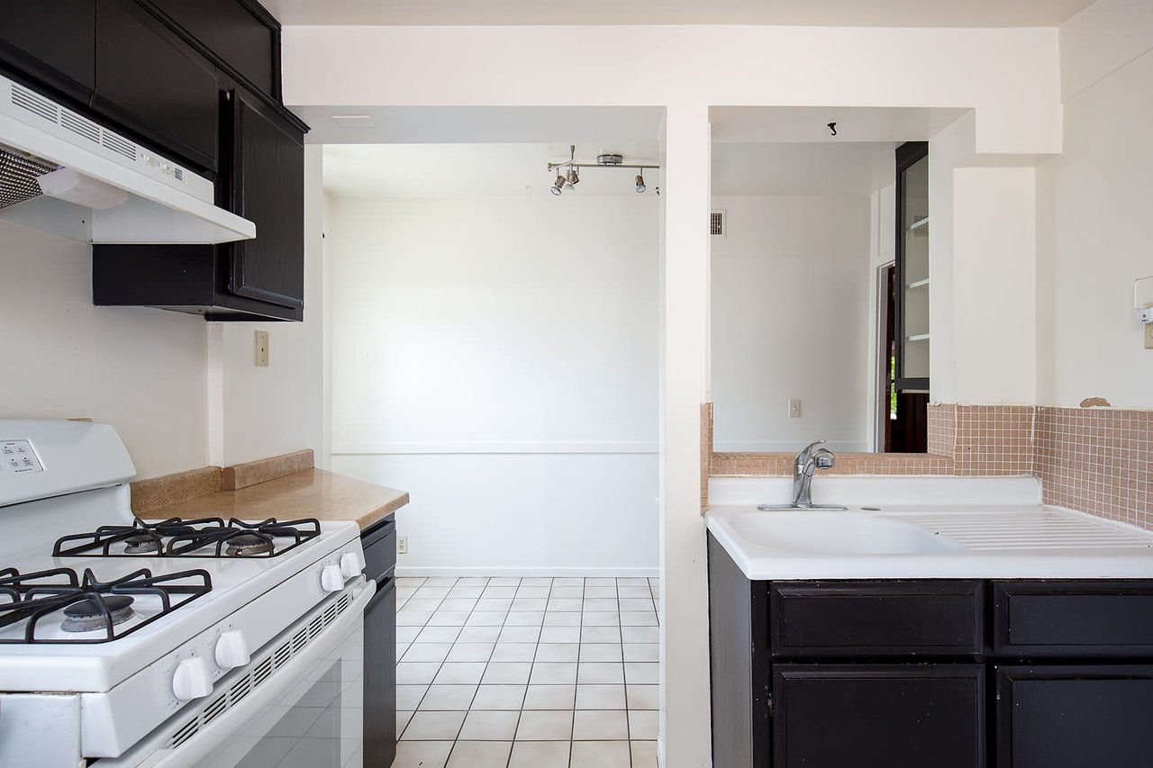 3751 4th Ave.