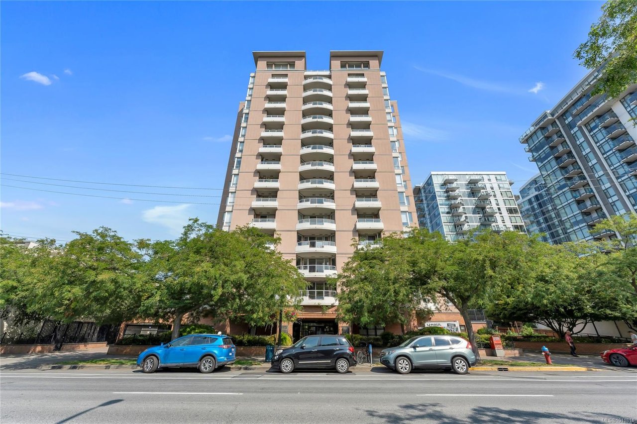 803-930 Yates St, Victoria