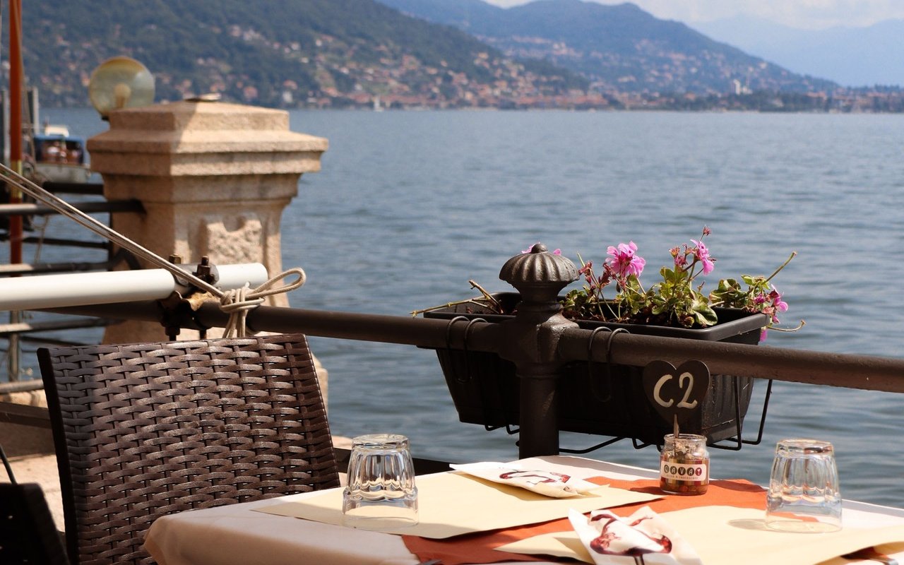 7 Best Places to Eat in Lakeway